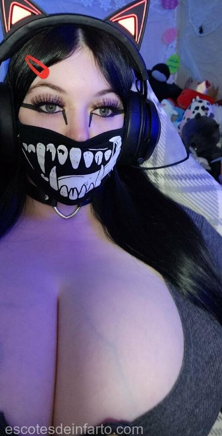 Esskayuwu Desnuda 32 esskayuwu 33