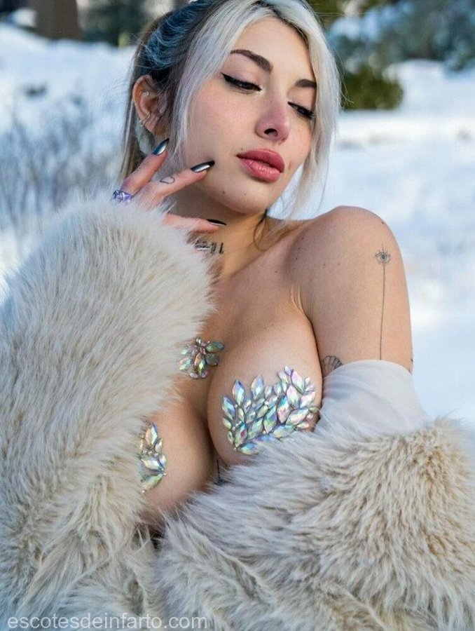 Tania Gattas Desnuda 40 taniagat 42
